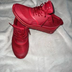 Nike Air Max Thea in Red